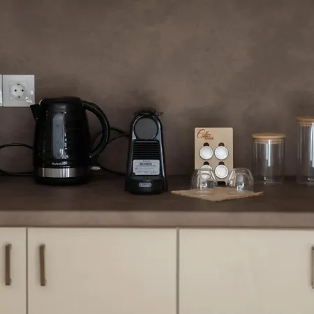 La Terra Nostra Daire Corinth